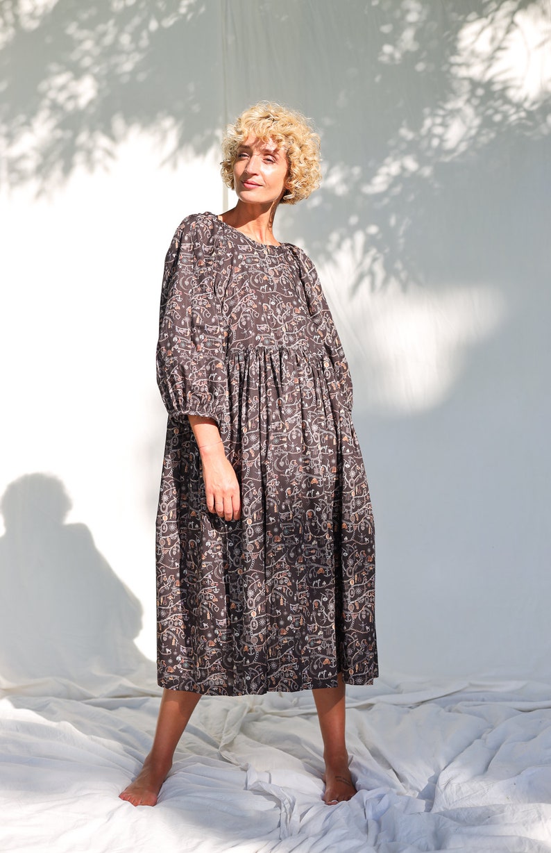 Reversible oversized vintage chain print dress FOREVER HEIRLOOM OFFON Clothing image 9