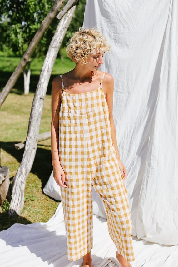 【MALBON GOLF】 Seersucker jumpsuit ■WOMAN /追跡付 Spaghetti strap jumpsuit in seersucker checks cotton ADA – OffOn