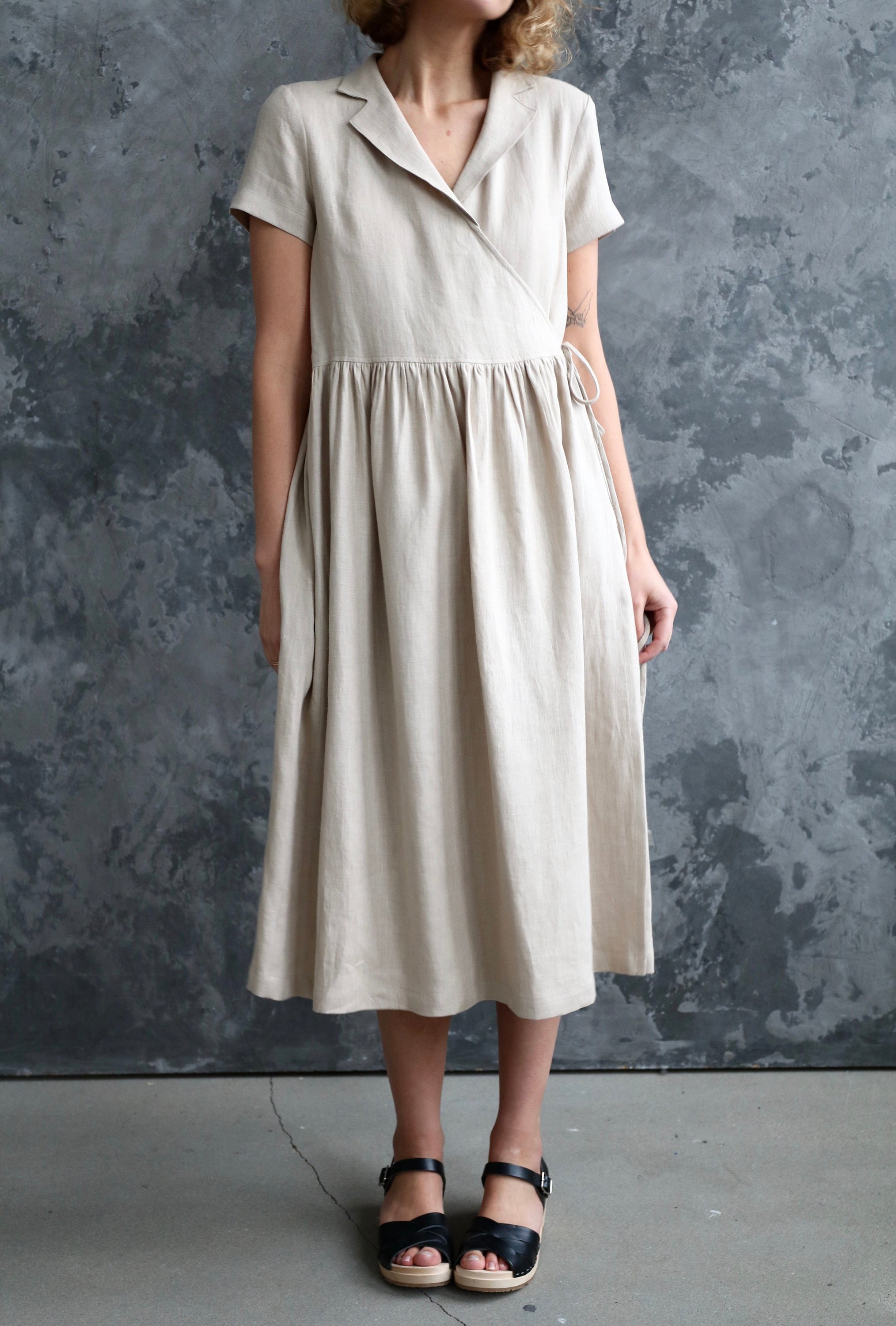 Linen Wrap Dress in Beige/belted Linen 
