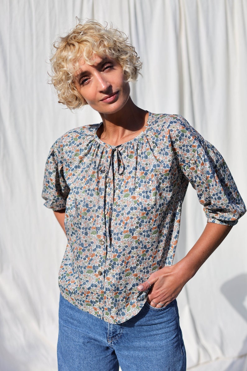 Button through floral blouse LIU OFFON CLOTHING image 5