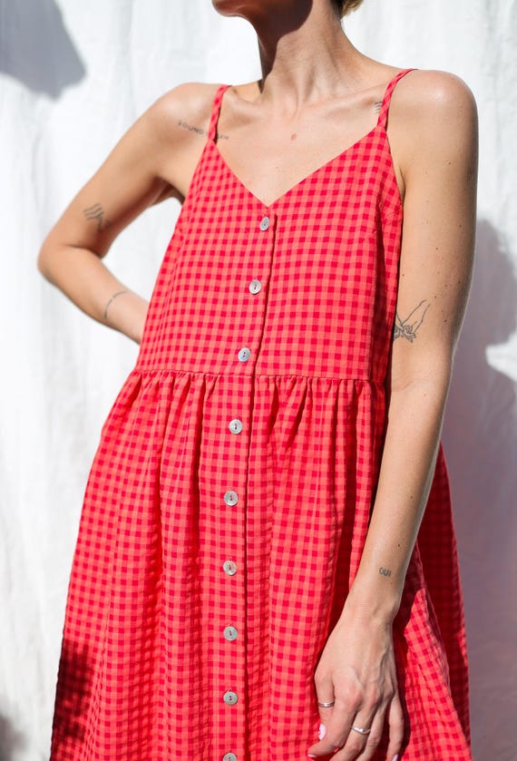 Adjustable straps glace cherry seersucker checks dress ELOISE / OFFON Clothing Adjustable straps glace cherry seersucker checks dress ELOISE / OFFON Clothing