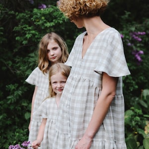 Linen mommy and me checkered dress / OFFON CLOTHING image 4