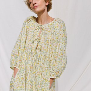 Reversible oversized floral print summer dress yellow INKY FIELDS OFFON Clothing zdjęcie 8