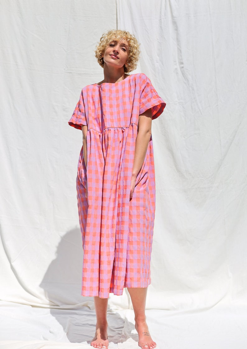 Oversized seersucker checks dress SILVINA OFFON CLOTHING image 3