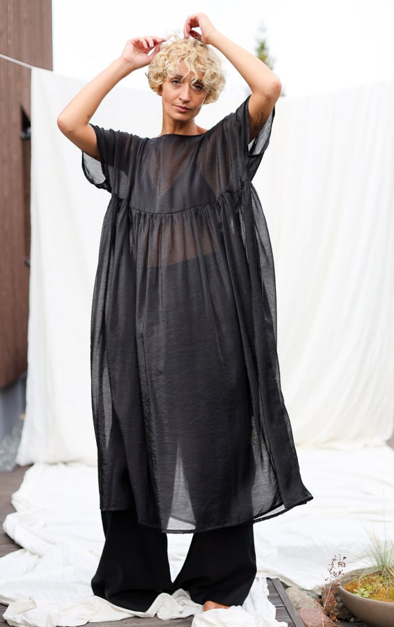 NEBULA BLACK ORGANZA DRESS – Radheys