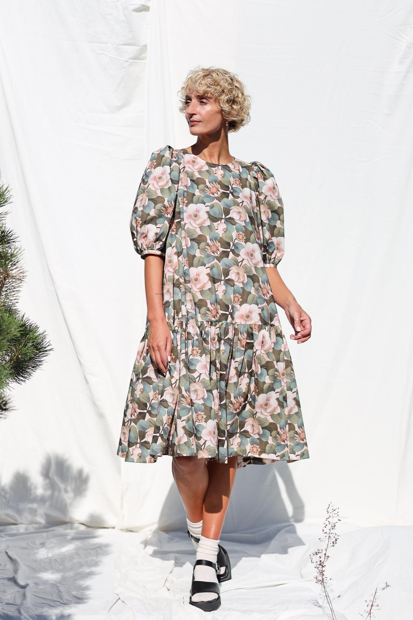 Puffy Sleeves Midi Dress in Big Flowers Print ROSEA • OFFON