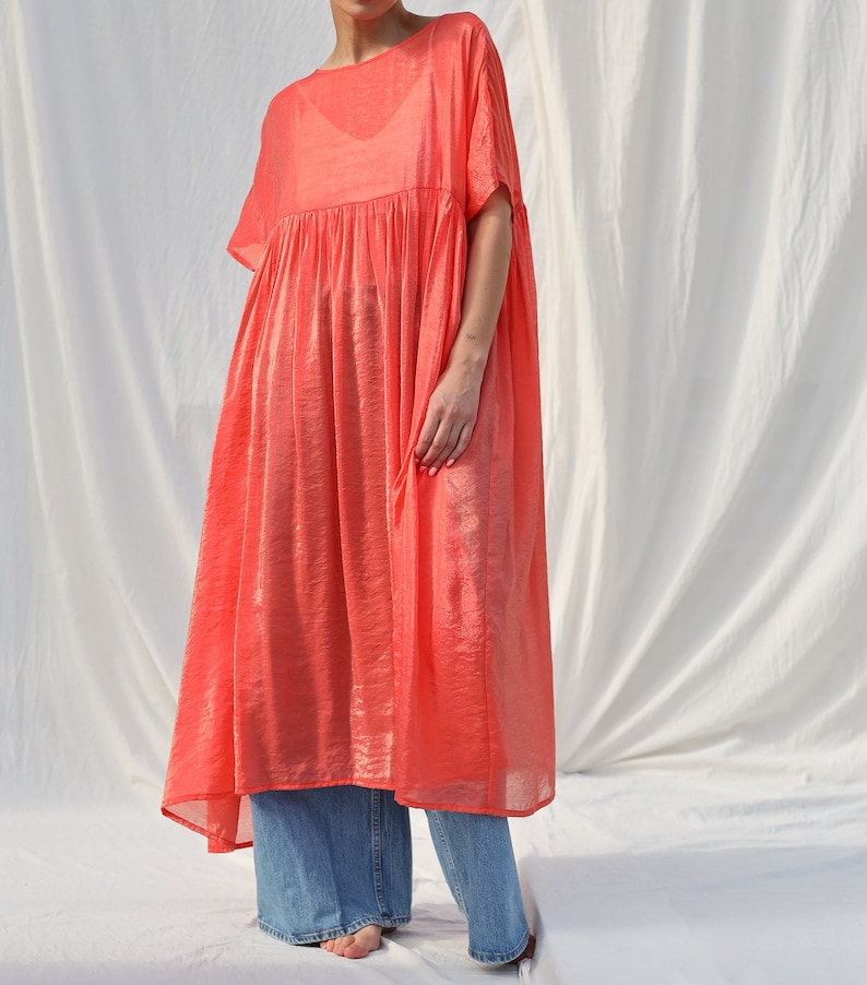 Coral viscose organza oversized dress SILVINA OFFON CLOTHING zdjęcie 3