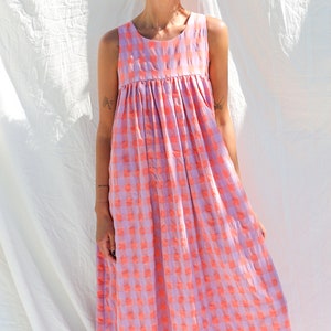 Seersucker checks sleeveless Maxi dress LILOU OFFON CLOTHING image 3