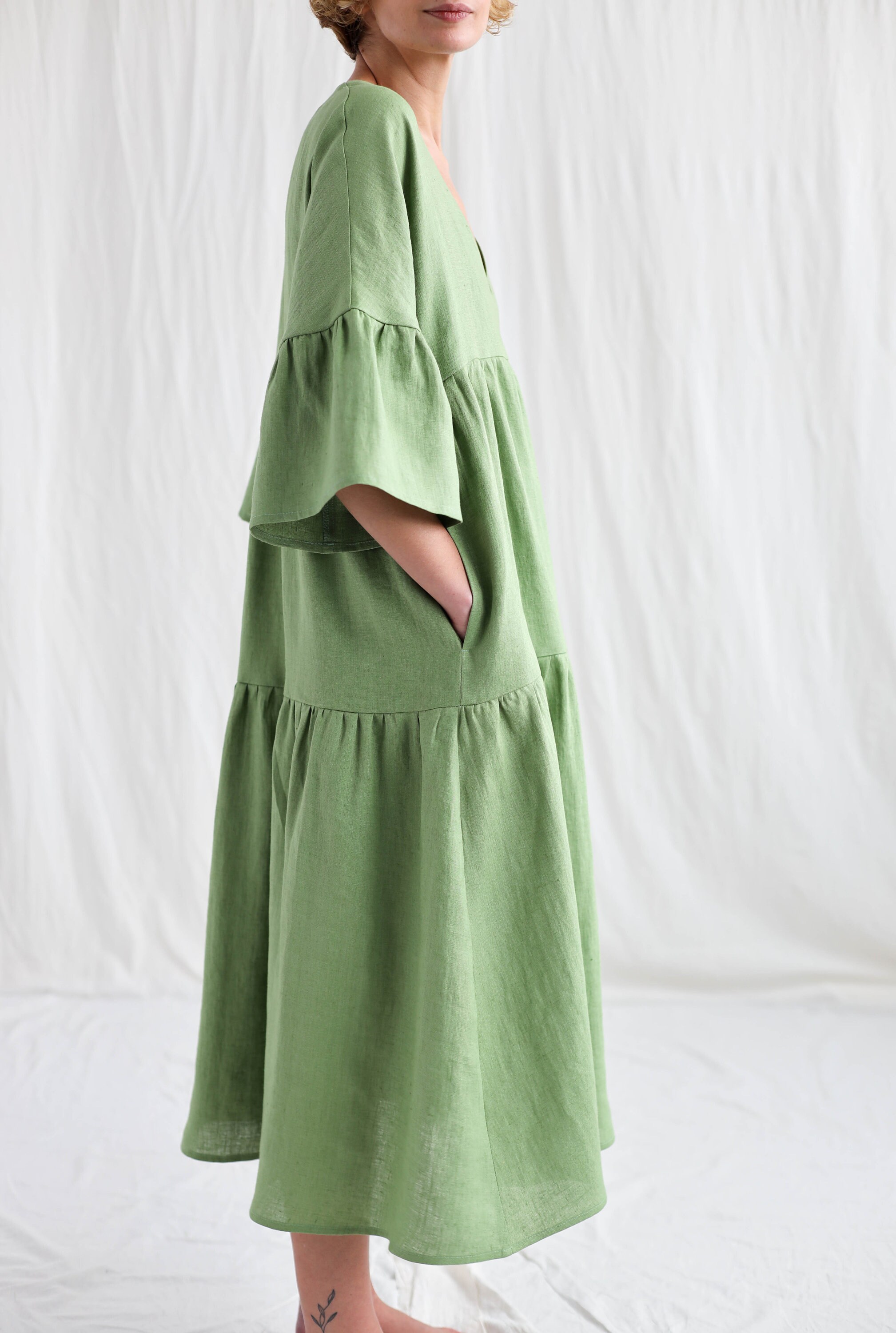 Foliage linen tiered dress ADELE OFFON CLOTHING - Etsy 日本