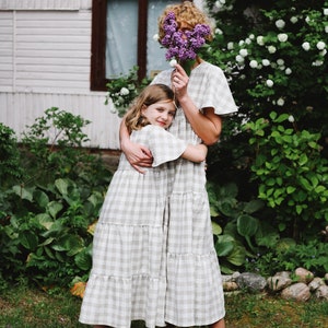 Linen mommy and me checkered dress / OFFON CLOTHING image 3