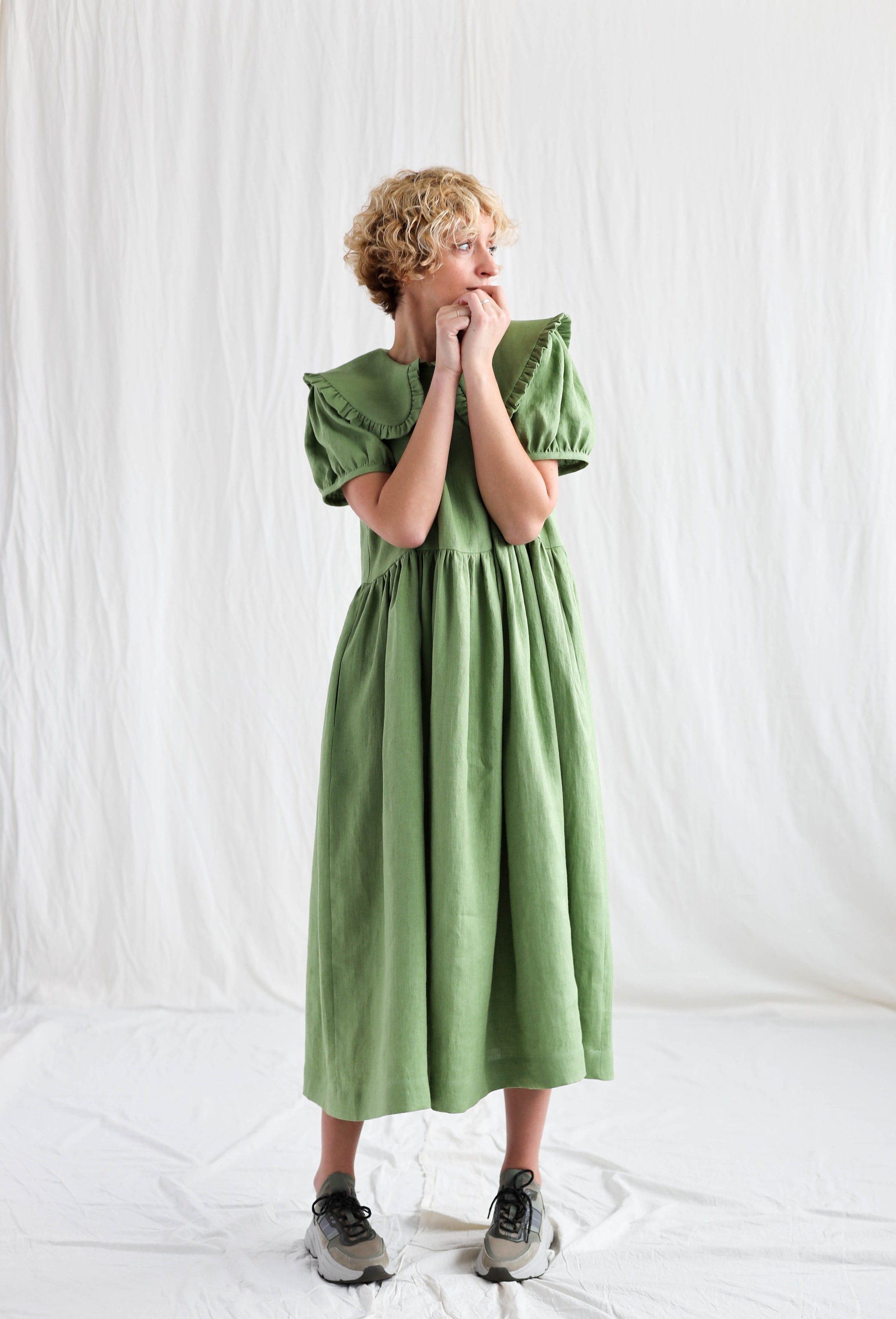 Foliage Linen Puritan Collar Dress 