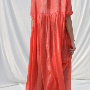 Coral viscose organza oversized dress SILVINA OFFON CLOTHING zdjęcie 5