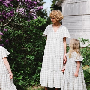 Linen mommy and me checkered dress / OFFON CLOTHING image 5