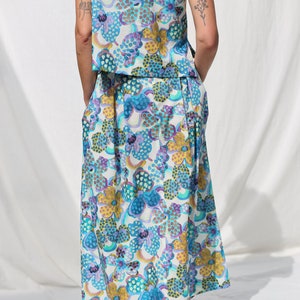 Blue floral print silky cotton pleated skirt OFFON CLOTHING image 2