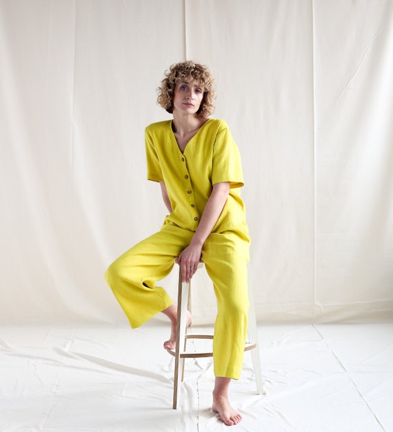 linen v neck jumpsuit