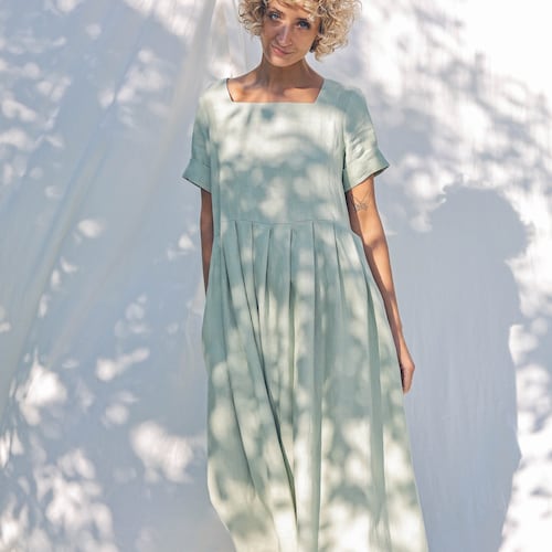 green emerald velvet dress Sage Green Tulle Long Square Neck Illusion Prom Dress