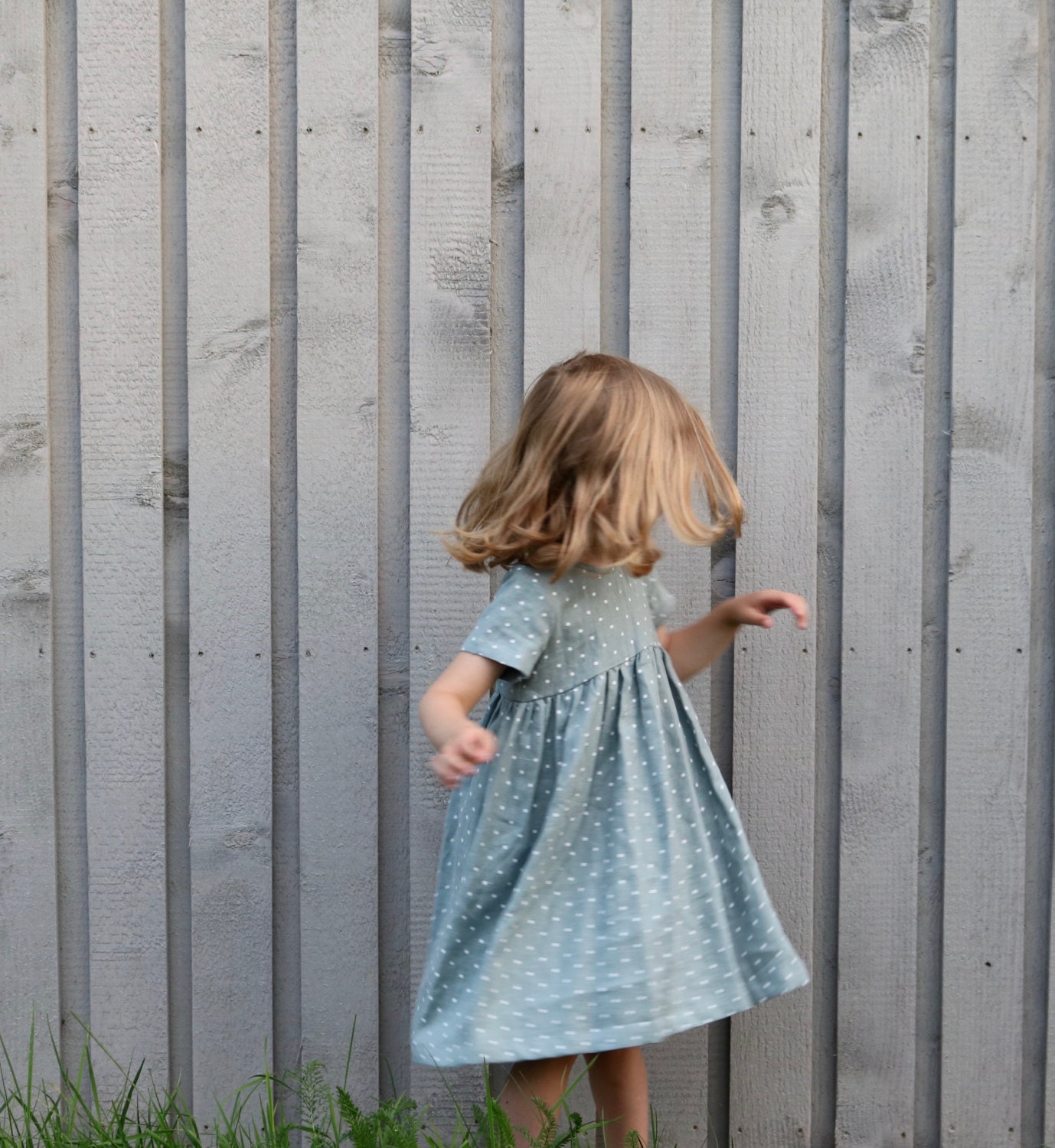 Little girls linen best sale dresses