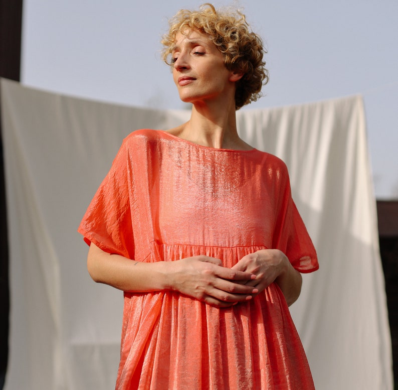 Coral viscose organza oversized dress SILVINA OFFON CLOTHING zdjęcie 10