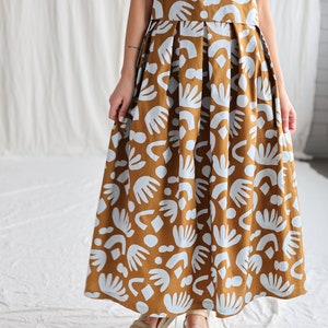 Abstract print cotton pleated skirt OFFON CLOTHING image 4