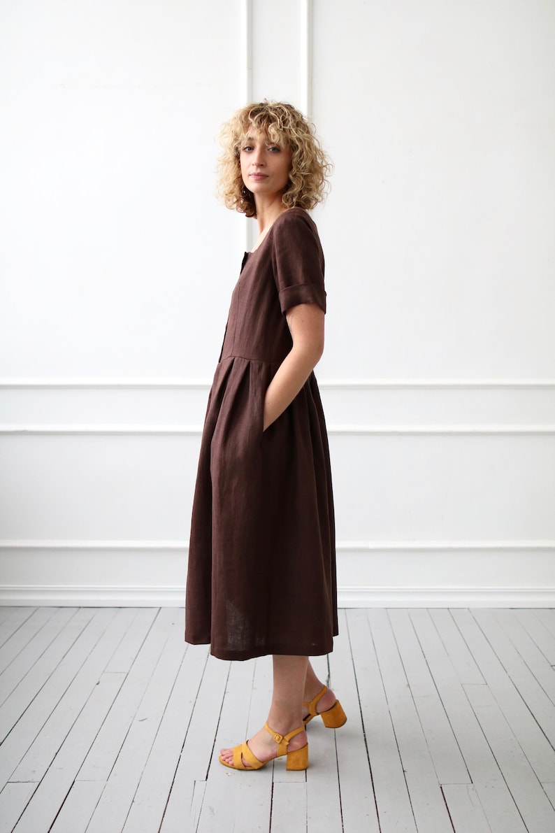 Zaharrah Tiered Midi Dress in Chocolate Linen Look | Showpo
