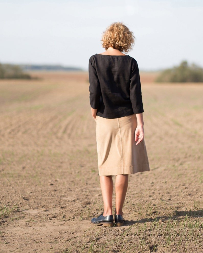 Linen relaxed fit blouse / OFFON CLOTHING