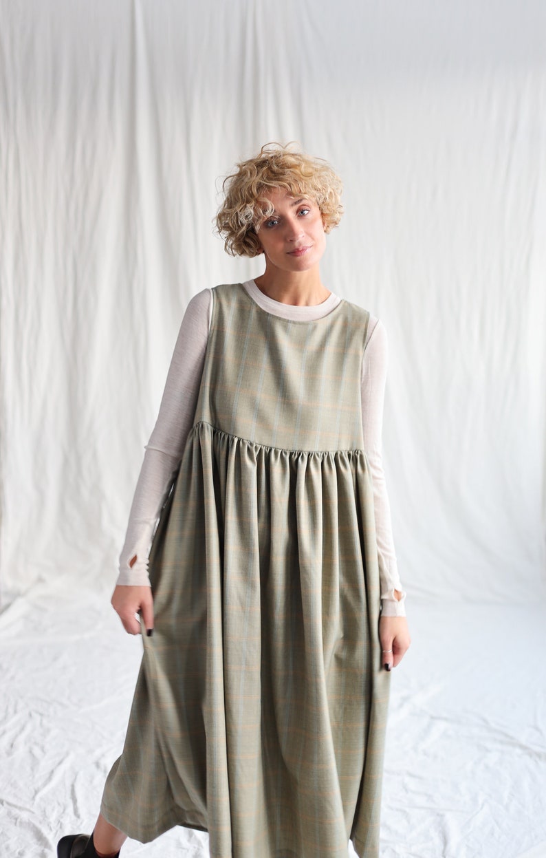 Plaid wool pinafore style dress OFFON Clothing image 4