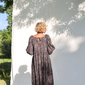 Reversible oversized vintage chain print dress FOREVER HEIRLOOM OFFON Clothing image 8