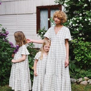 Linen mommy and me checkered dress / OFFON CLOTHING image 6