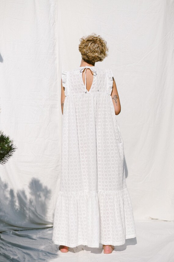 white christmas dresses Midi Flutter Sleeve Dress