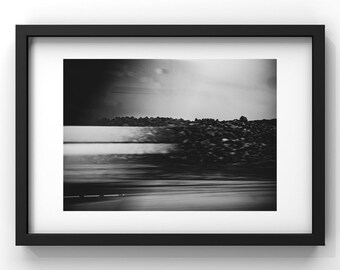 Explore Iceland: Black & White Landscape Art - Scandinavian Vibes - Modern Wall Decor - Travel Souvenir