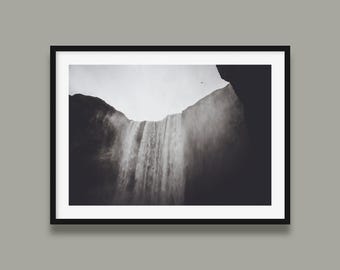 Magnificent Icelandic waterfall - Black and white artistic photography - Monchromatic