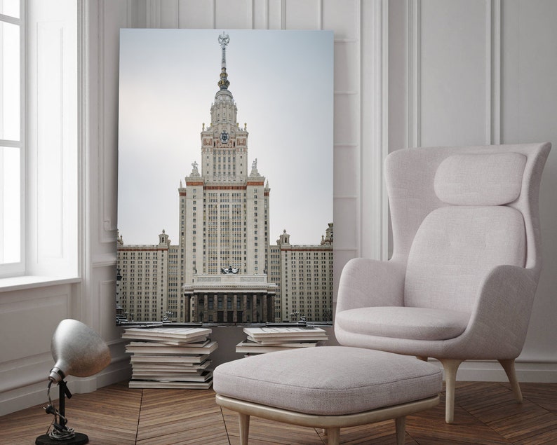 Photographie couleur de l'Université d'État de Moscou en Hiver Tirage sur Papier Lustré image 7