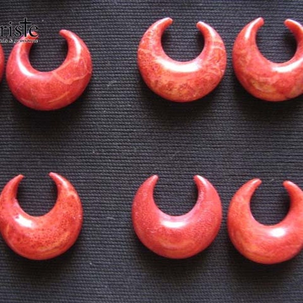 Red Sponge Coral Crescent Moon 20mm pair (choose quantity)