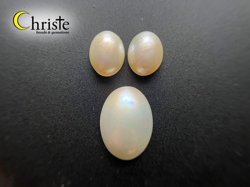 White Oval Mabe Pearl Cabochon SG1 3pcs pair 8.5 x 10.6-10.9 x 4.5-4.6mm & 1pc 13x17.6x5.4mm MB23 JUL002 image 1