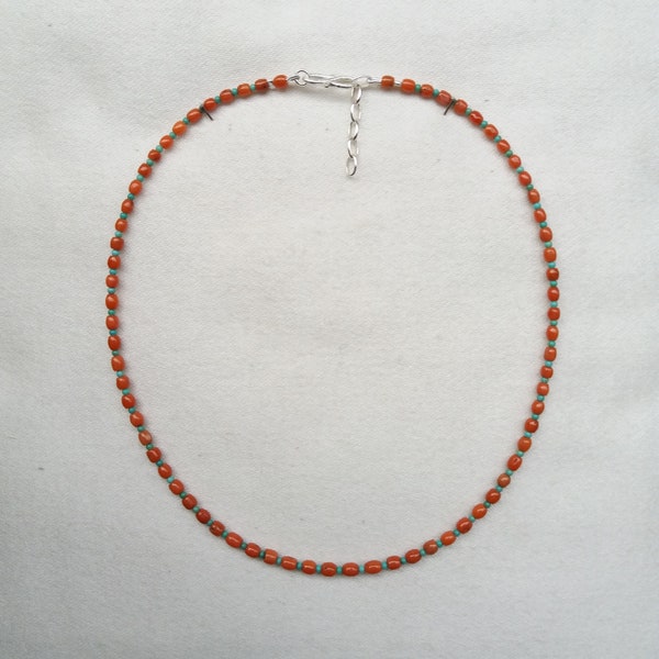 Collier en matières et pierres naturelles : TURQUOISE CORAIL_bijou de créateur_Paris.