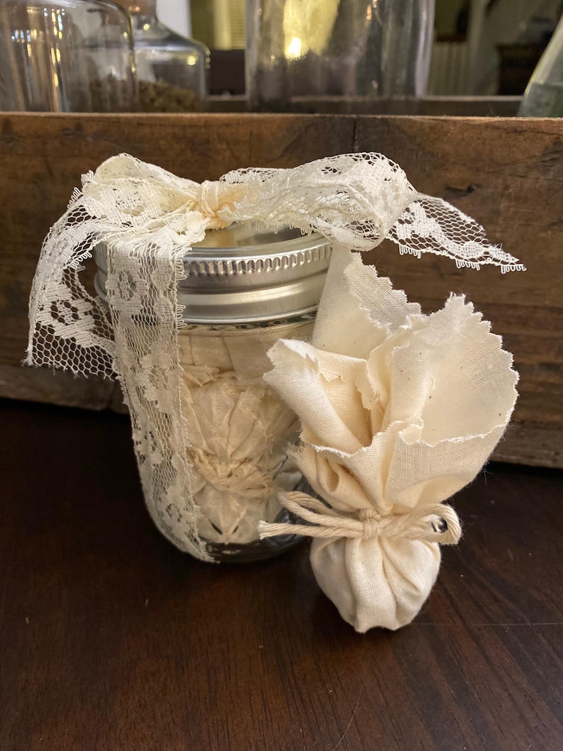 Tootsie Tea Relaxing Aromatherapy Foot Soak, Bath Bag, Tub Tea, Gift