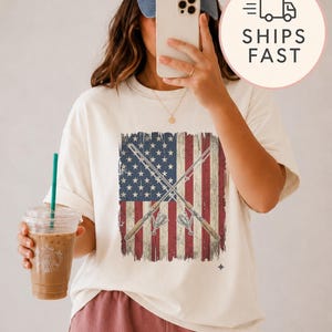 T-shirt met Amerikaanse vlag voor vissers, patriottisch shirt met verweerde Amerikaanse vlag, cadeau voor vader als visser, vintage T-shirt met outdoor- en vismotief, 4 juli