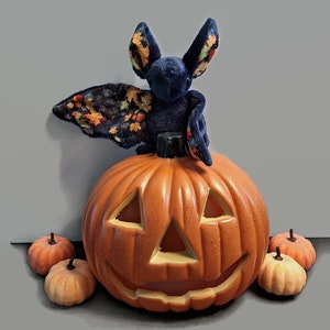 Peluche chauve-souris feuilles d'automne jouet en peluche d'Halloween image 1