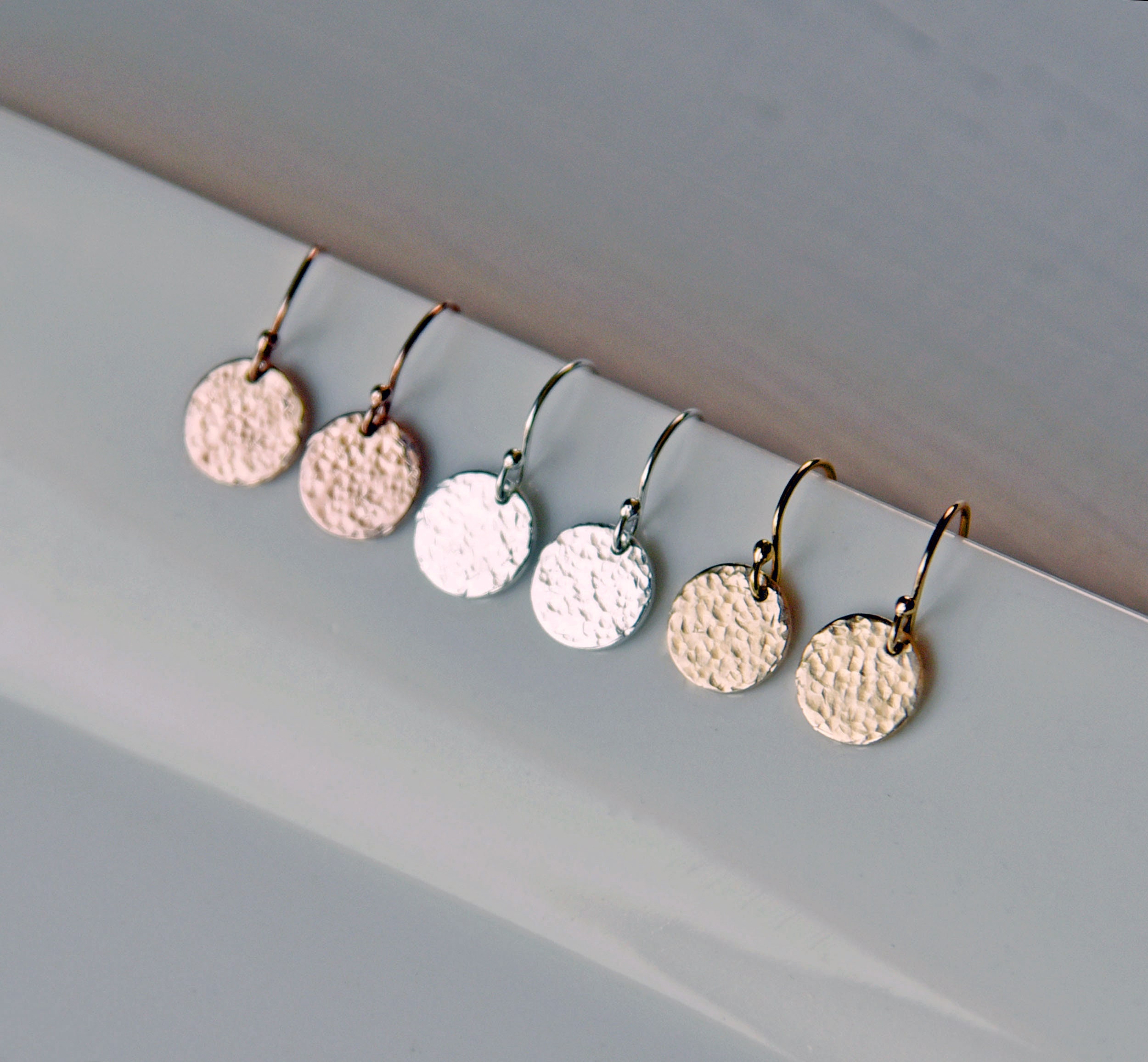Dainty Disc Earrings, Simple, Everyday Drop Earrings, Minimalist Jewelry, Hammered Disk Earrings, Gift for Women