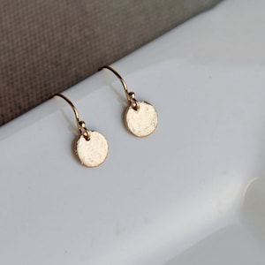 Dainty Disc Earrings, Minimalist, Simple Everyday Earrings, Elegant Circle Drop Earrings, Gift for Her, Silver, Gold, Rose Gold
