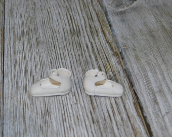 tiny doll shoes