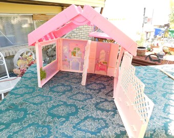 barbie folding house 90s