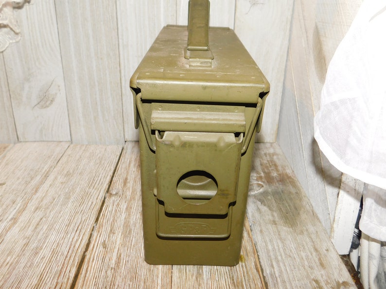 Vintage Army Storage Box Metal Army Box Vintage Home Decor Etsy