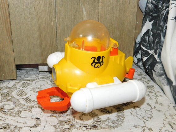 fisher price submarine