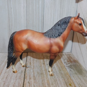 Vtg Breyer Model Horse Toy Horse, Brown White Horse, Doll Horse, Vintage Brown, Toy Plastic Horse, Horses Vintage Toys Daysgonebytreasures *