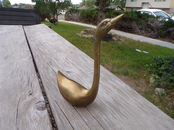 Brass Swan Vintage, Brass Home Decor, Bird, Memories,  gift, Daysgonebytreasures *y