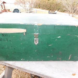 Vintage US Military Foot Locker Storage Bin Green Rustic US Toy Box