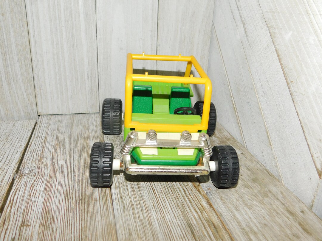 Vintage Fisher Price Adventure Toy Green Jeep, Vintage Fisher Price