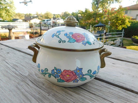 Vtg Normandy Pink Blue Enamel Flower Pan Vintage Sauce Pan -  Israel