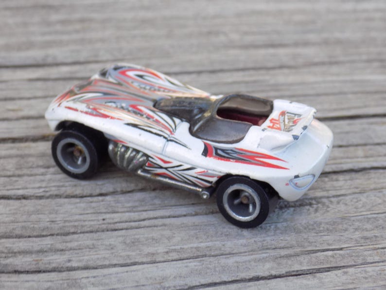 Hot Wheels 1998 CAT-A-PULT Maylasia Diecast, Americana, Juguetes Vintage, Recuerdos, Regalo, Atrezzo, Daysgonebytreasures imagen 2